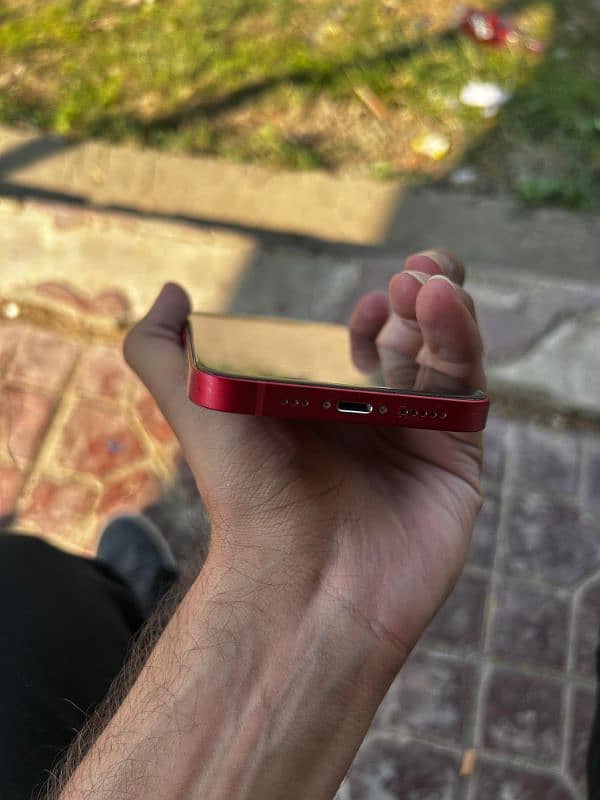 IPHONE 13 JV RED 4