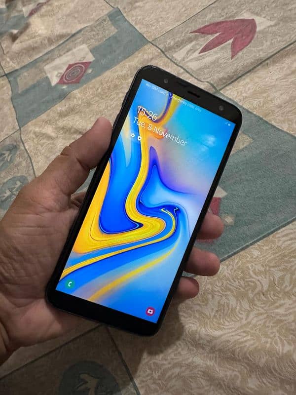 Samsung galaxy j6 +  4GB ram  64GB. rom 2