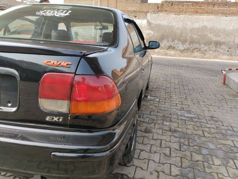 Honda Civic EXi 1997 9