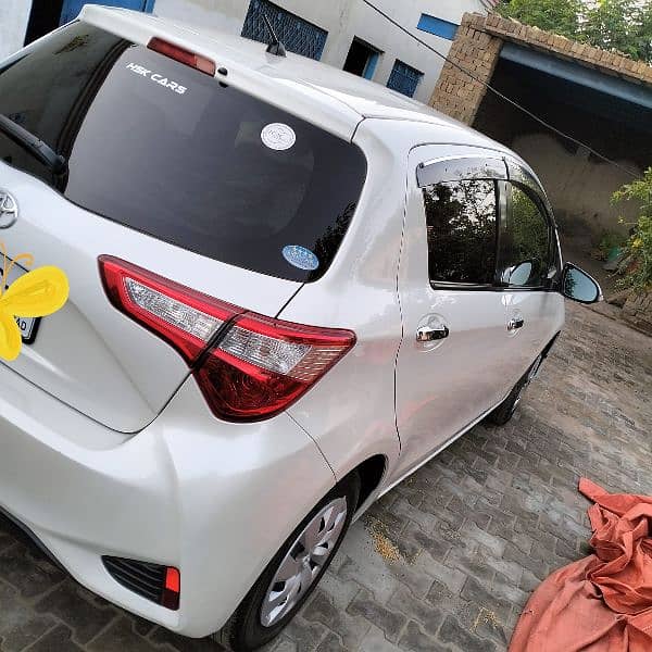 Toyota Vitz 2021 3