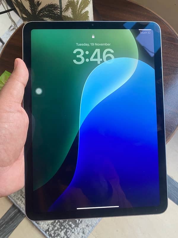 ipad air 4 64gb best condition 1