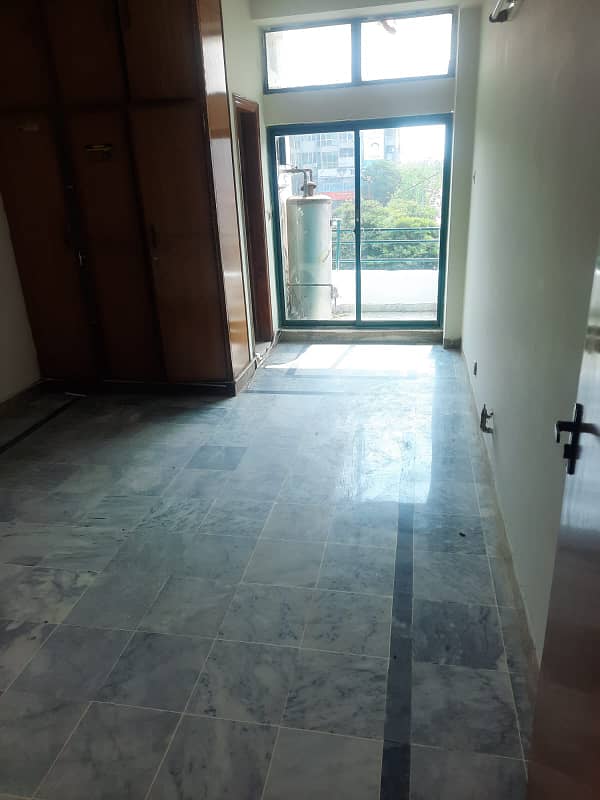 F 11 New Ground Portion Marble FLooring Wide Street 30*70 0