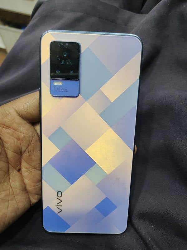 Vivo V21e 1