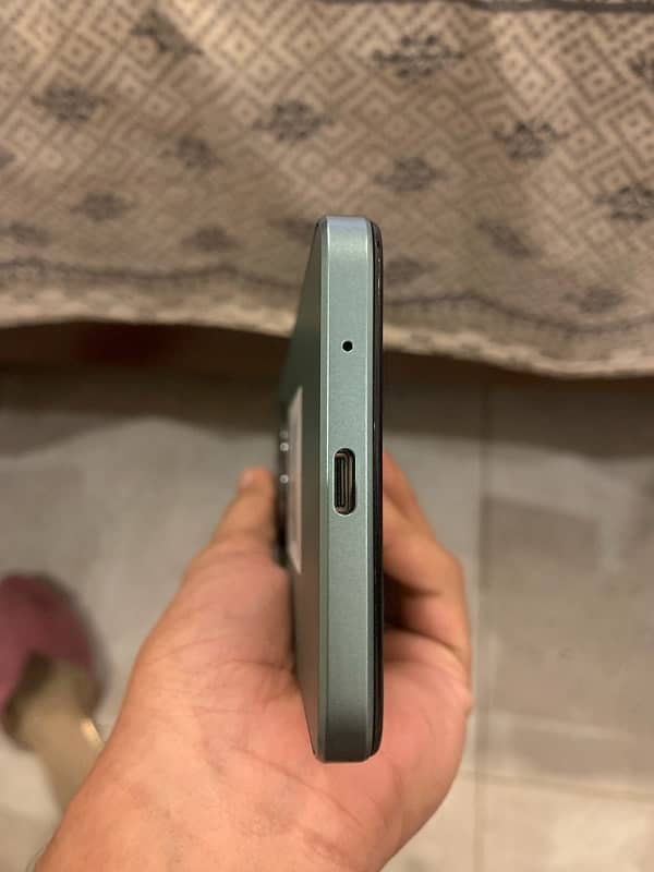 redmi a3 1 day used 4/128 GB green Color 3