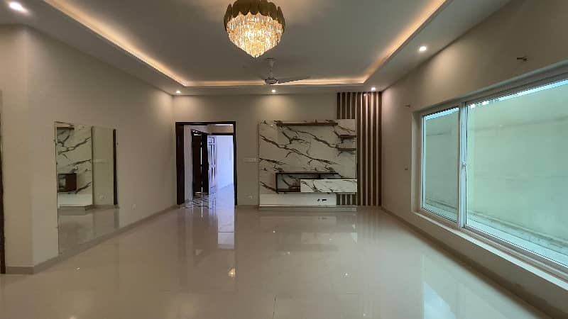 kanal full house available for rent in bahria enclave Islamabad 12