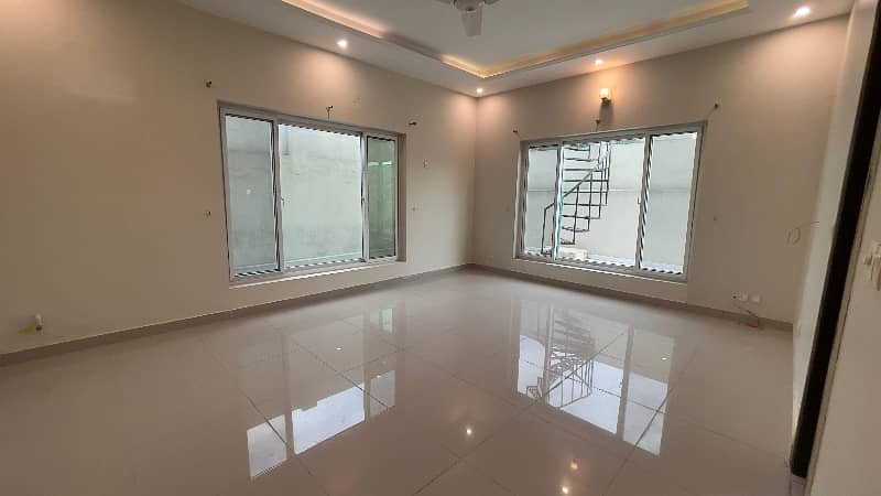 kanal full house available for rent in bahria enclave Islamabad 19