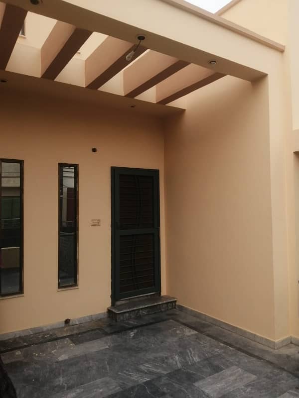 8 marla owner built house for sale in Johar town Lahore 9