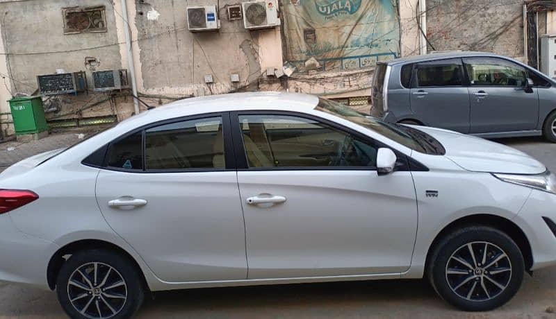 Toyota Yaris Automatic For Rent 3