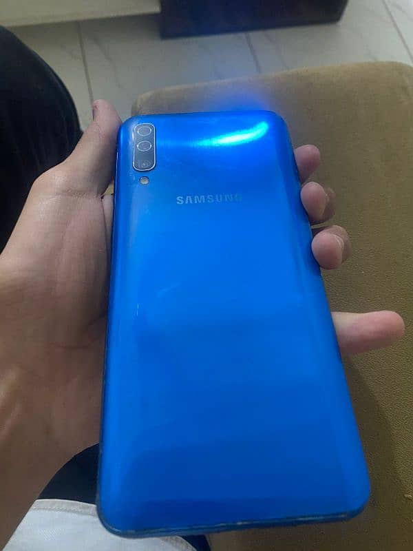 samsang galaxy A50 5