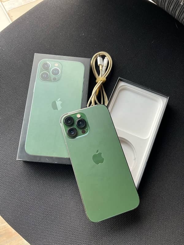 Iphone 13 Pro max - Alpine green, PTA approved 6