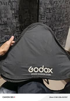 SoftBox Godex with stand