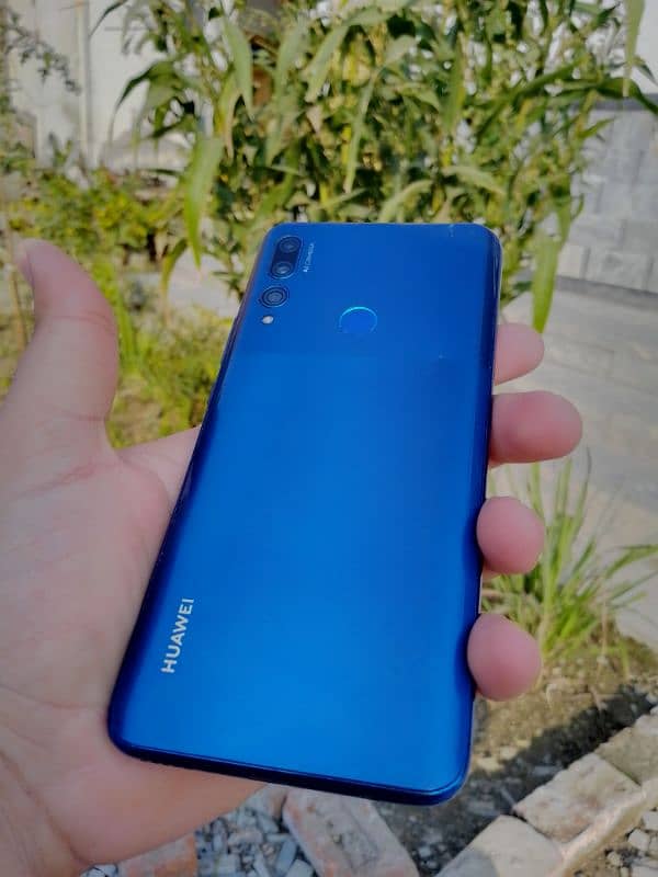 Huawei y 9 prime 4/128 3