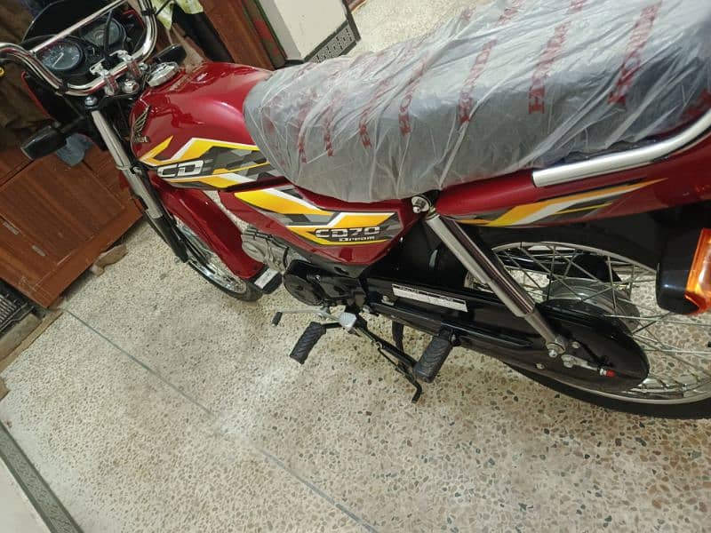 Honda Dream 70 CC Red Model 2025 Mob# 03339715003 1