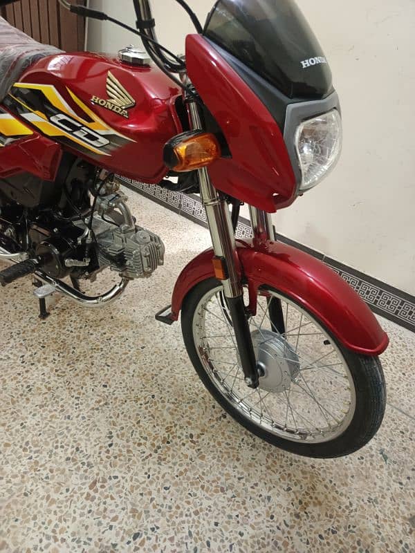 Honda Dream 70 CC Red Model 2025 Mob# 03339715003 6