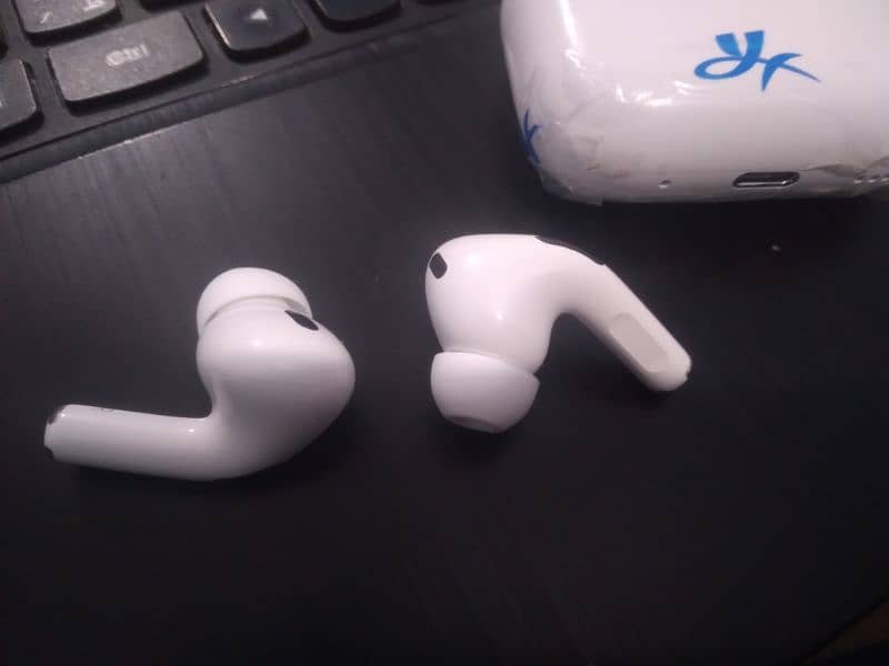 Apple Airpod Pro 2nd Generation Model 5G 2