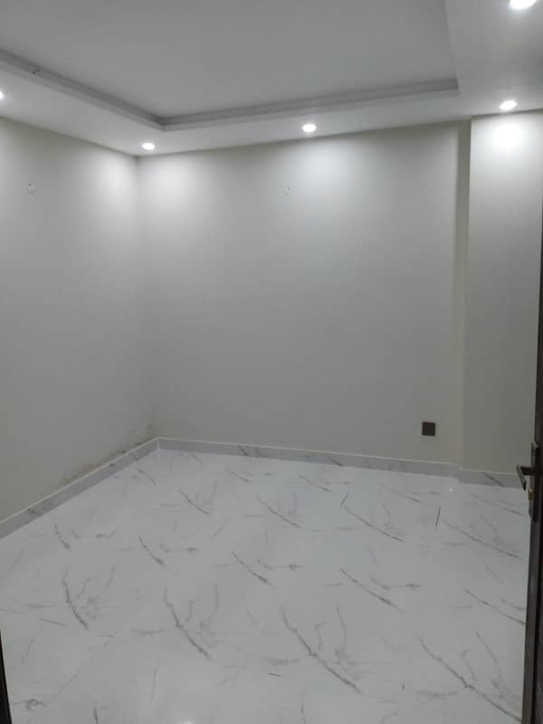 One Bed Unfurnished Apartment Available For Rent In Sector D Bahria Town Lahore 0