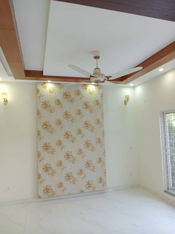 10 MARLA HOUSE FOR SALE LDA APPROVED GAS AVAILABLE IN SOUTHERN BLOCK PHASE 1 BAHRIA ORCHARD LAHORE 9