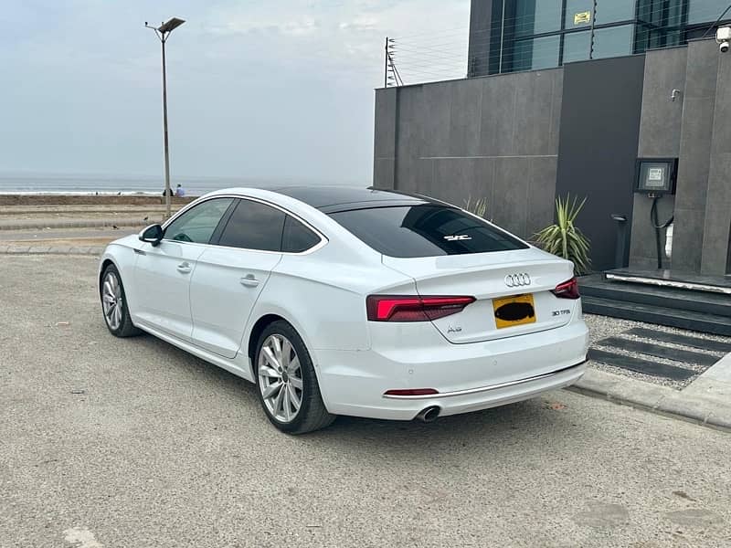 Audi A5 2018 1