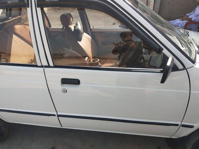 Mehran VXR 2019 – Excellent Condition – Lahore Registered 12