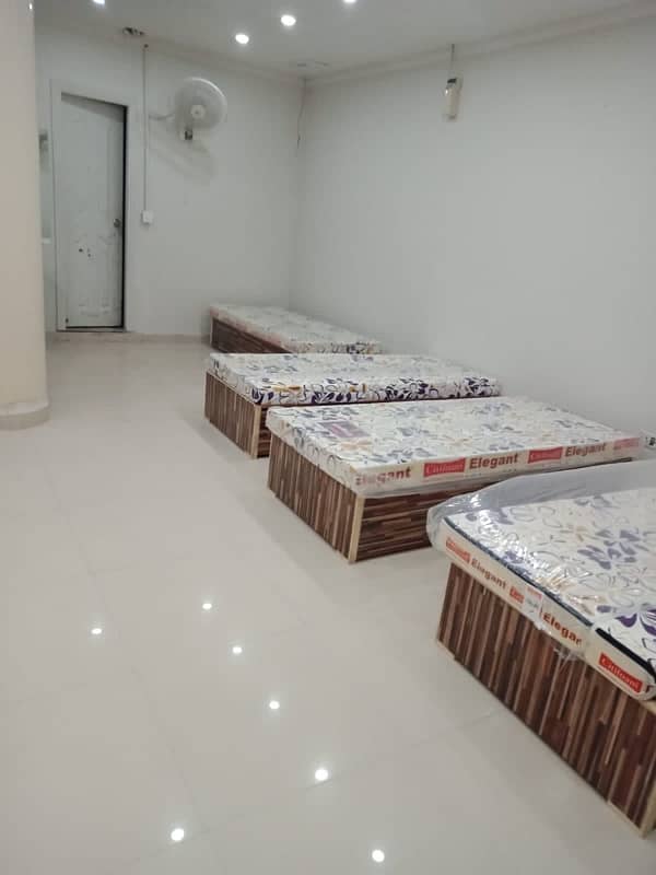 03334955366 GIRLS HOSTEL IN LAHORE MODEL TOWN 5