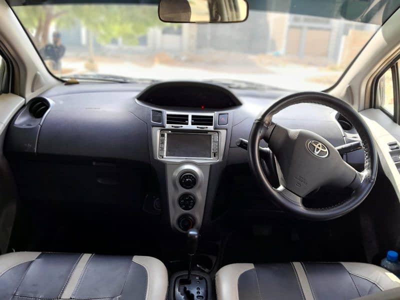 Toyota Vitz 2008 urgent 4