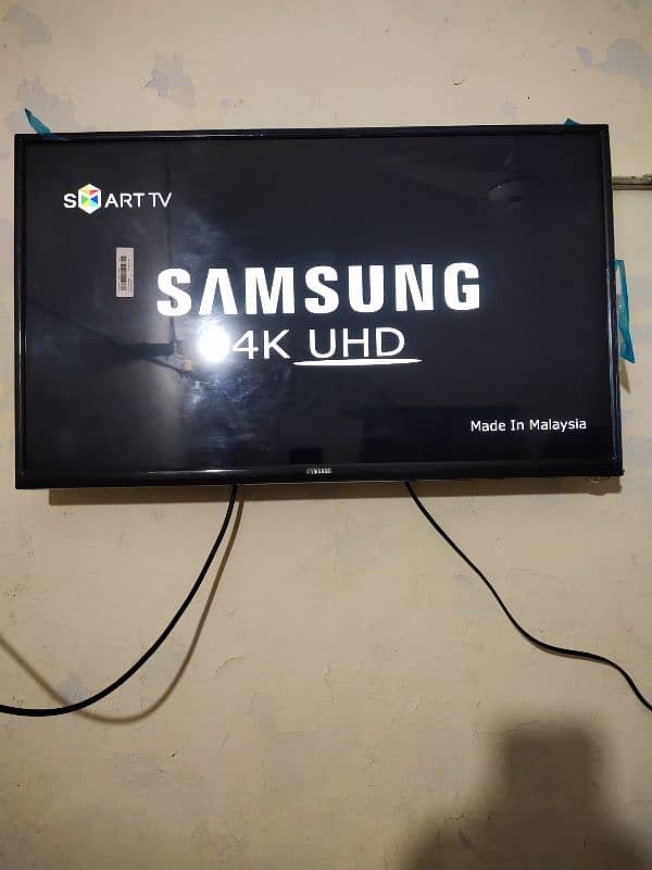 Smart led 32 inch 4