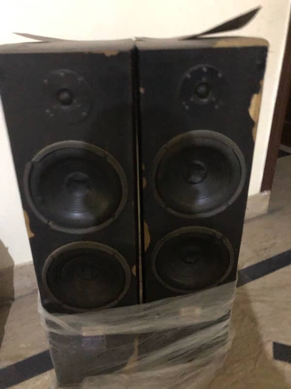 1 pair speaker for sale 0