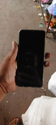 samsung Galaxy A30 phone condition saf hai