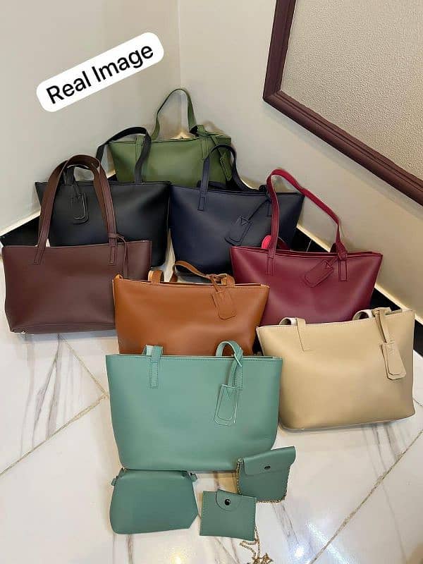 4 Pieces Leather Plain Woman's Hand Bag Set (Pherozi) 3