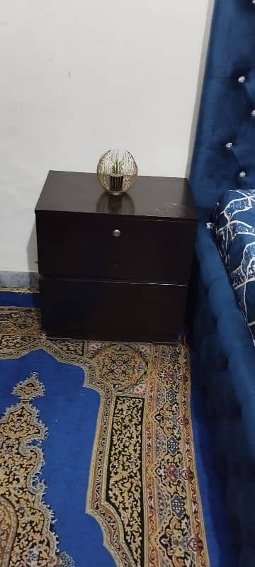 Blue Poshish King Size bed with 2 Side tables 5