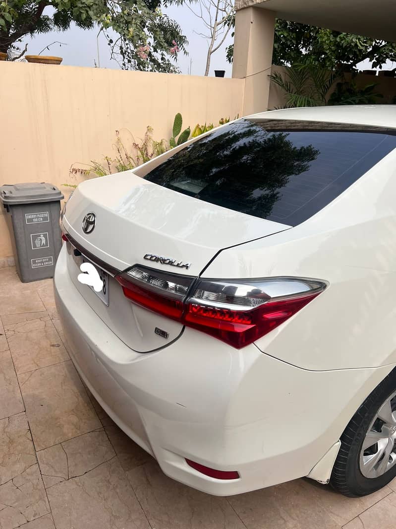 Toyota Corolla GLI 2019 VVTi 4