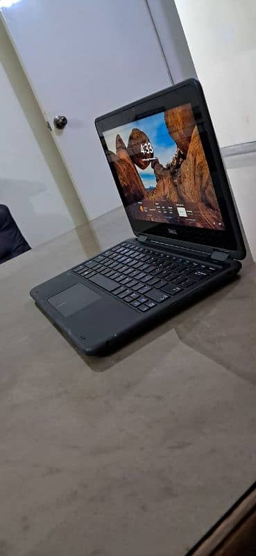 Dell Latitude 3189 Laptop Urgent sale! 1