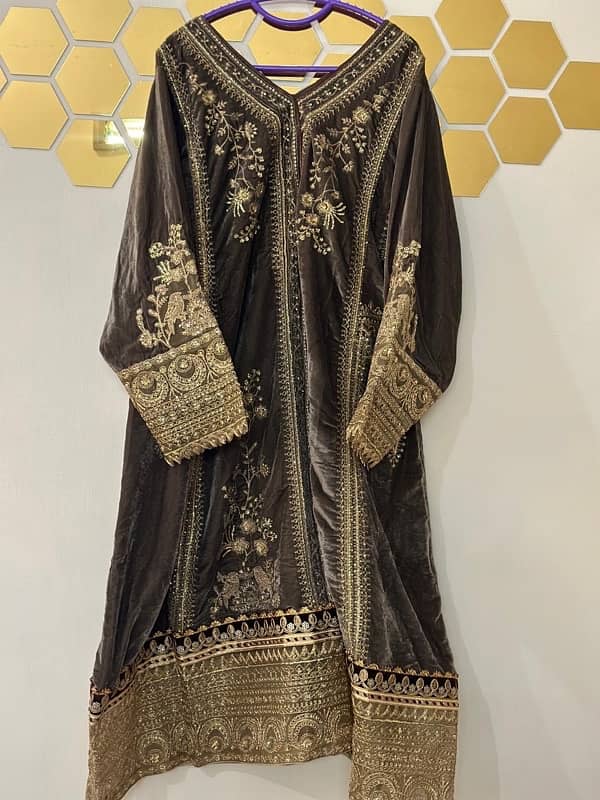 ASIM JOFA’s velvet collection 2023 2