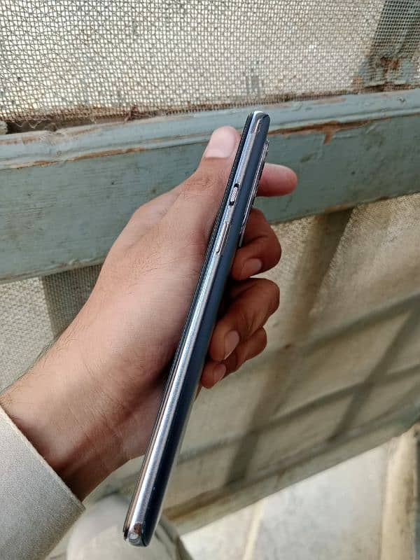 OnePlus 9 5G 4