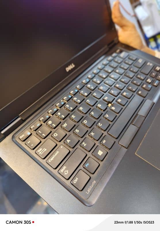 Dell Latitude 5480 6