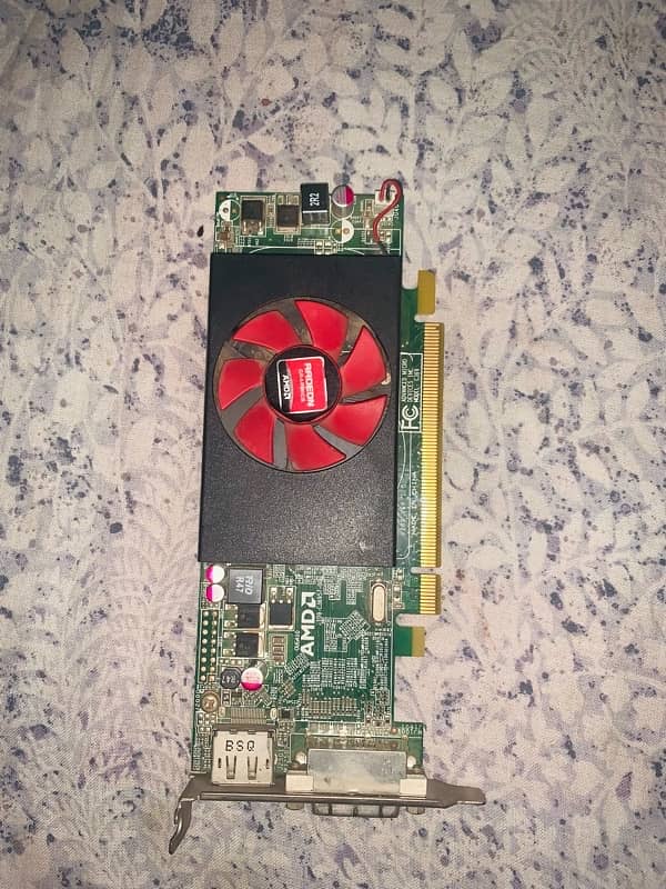 Amd Redeon 8490 Graphic  Card 0