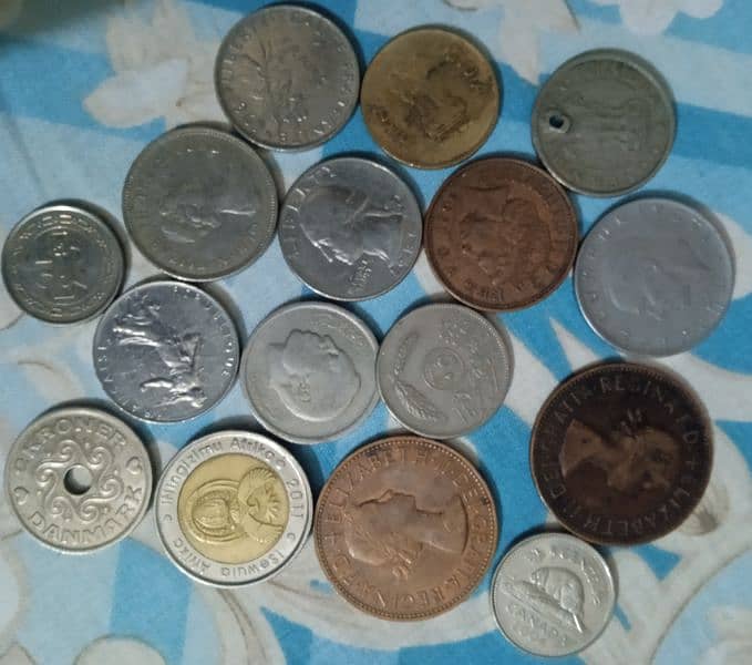 old different countries coins 2