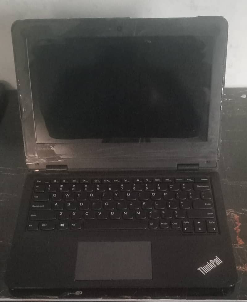 Lenovo ThinkPad 11e 1