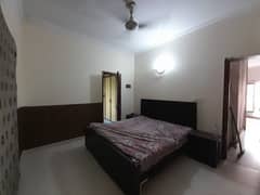 Fully furnished independent room available for rent