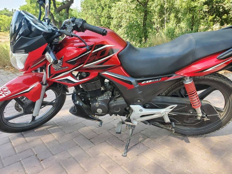 Honda CB 150F 5