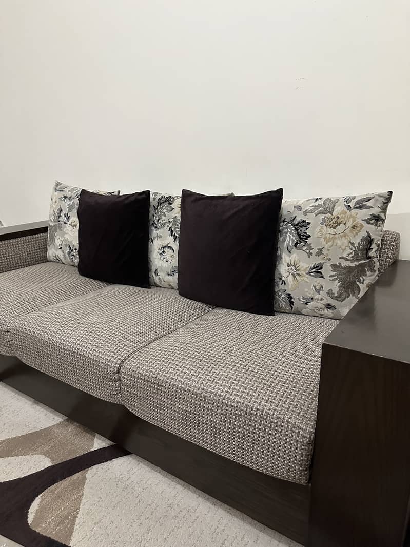 Sofa set for sale 1