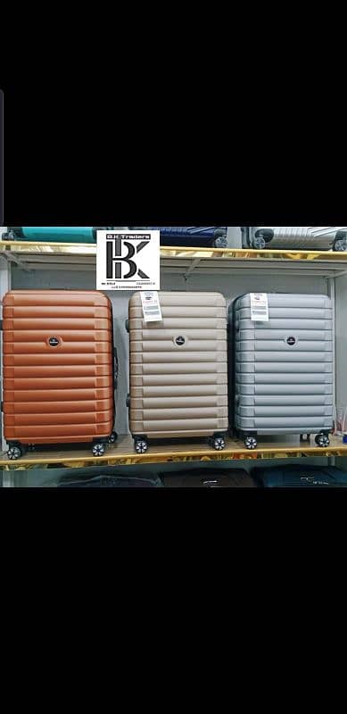 luggage suitcase/hand carry/baby bags/beauty box/hard shell/brand 13