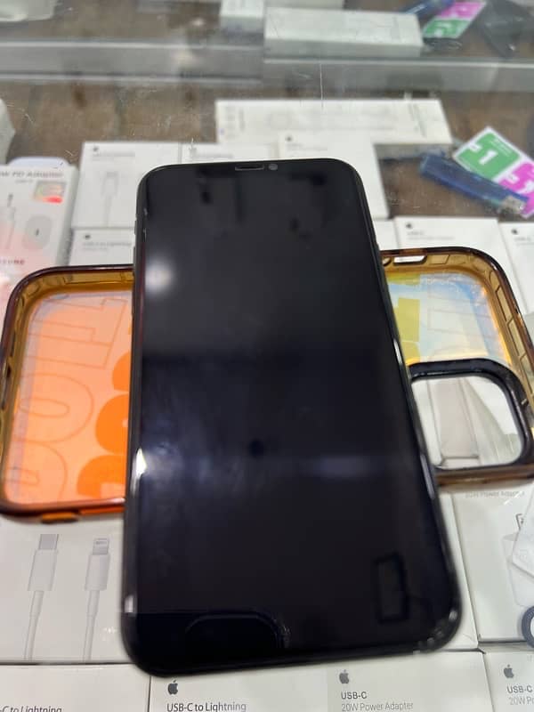 iPhone 11 Pro Non PTA 64 gb 2