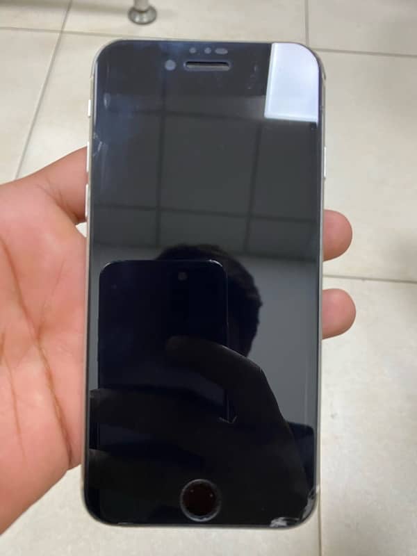 iphone se 2020 pta 4