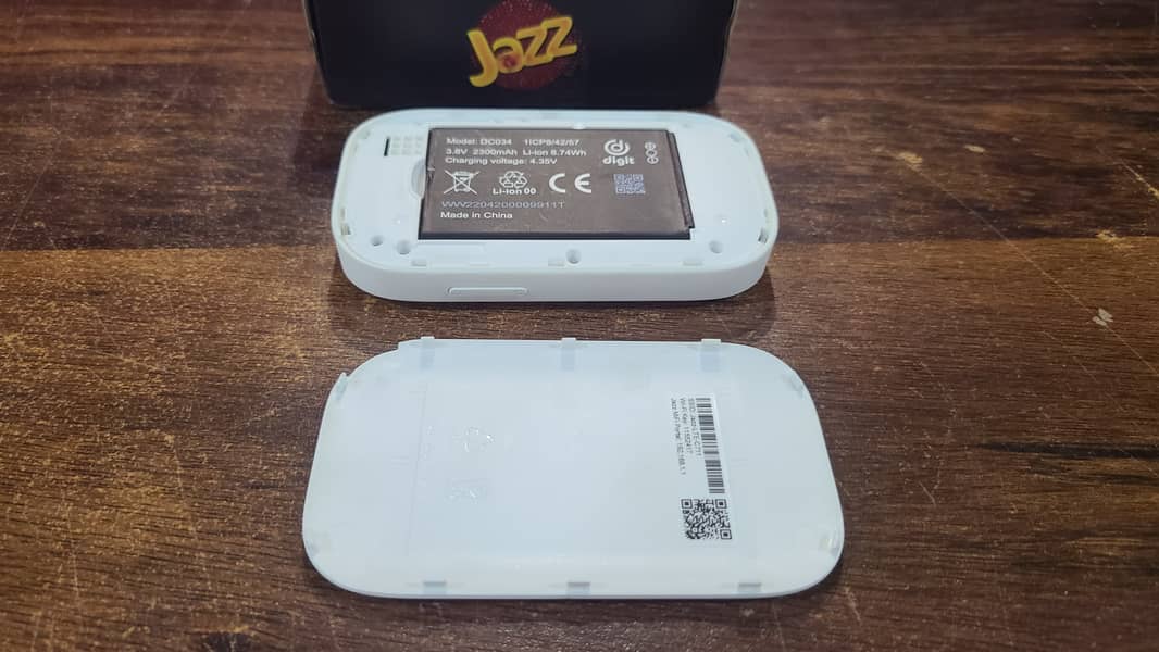 Jazz 4g device Portable WiFi All Sim Working Latest model 12