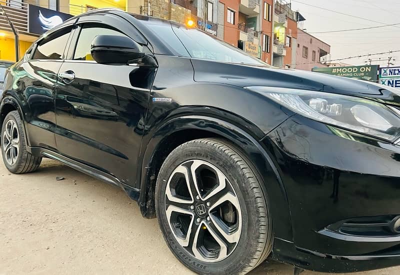 Honda Vezel 2015 4