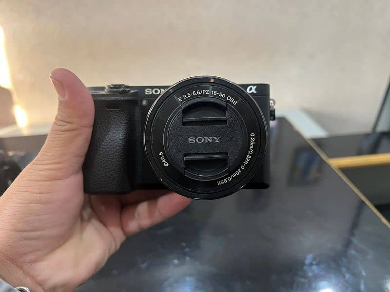 Sony a6300 with kit lens 0