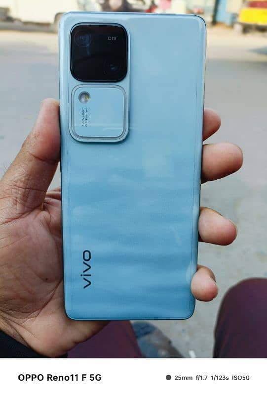 vivo v30 5g 10 by 10 7