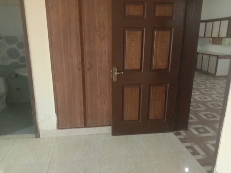 10 Marla Luxury Upper Portion Available For Rent in Nargis Block Bahria Town Lahore 8