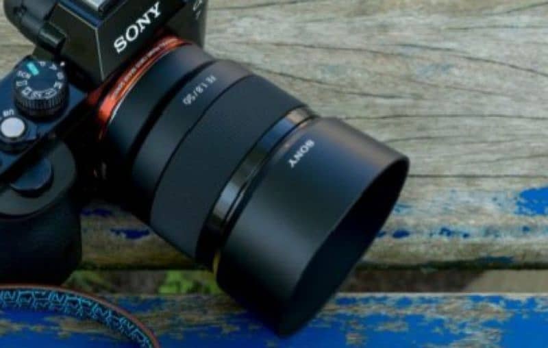 Sony Full Fram 50mm 1.8 lens for sale 2